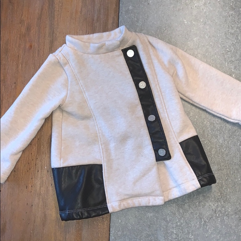 Max Studio || Moto Jacket Faux Leather look